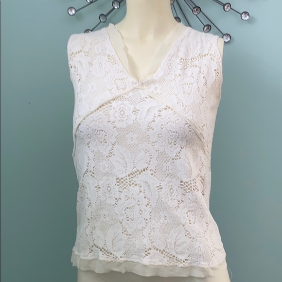 EUC Neesh by DAR Ivory Lace Top - Picture 1 of 6